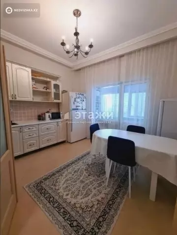 3-комнатная квартира, этаж 10 из 26, 138 м²