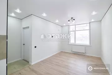 2-комнатная квартира, этаж 8 из 9, 39 м²