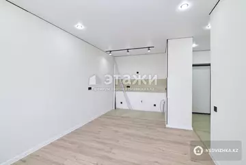 2-комнатная квартира, этаж 8 из 9, 39 м²