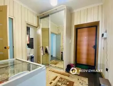 2-комнатная квартира, этаж 1 из 6, 70 м²