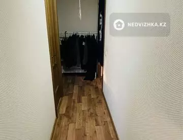 1-комнатная квартира, этаж 4 из 5, 33 м²