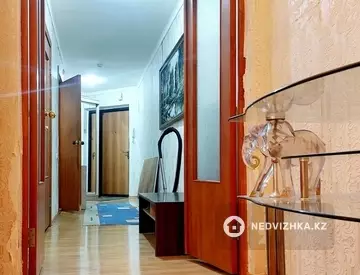 1-комнатная квартира, этаж 7 из 22, 42 м²