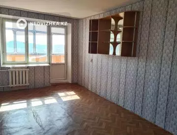 1-комнатная квартира, этаж 11 из 12, 40 м²