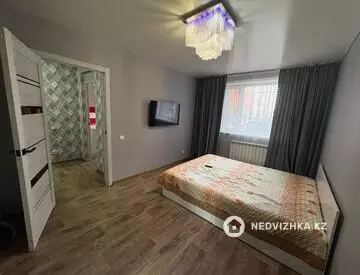 1-комнатная квартира, этаж 1 из 9, 31 м²