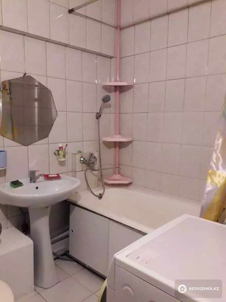 39.5 м², 1-комнатная квартира, этаж 1 из 5, 40 м², на длительный срок, изображение - 1