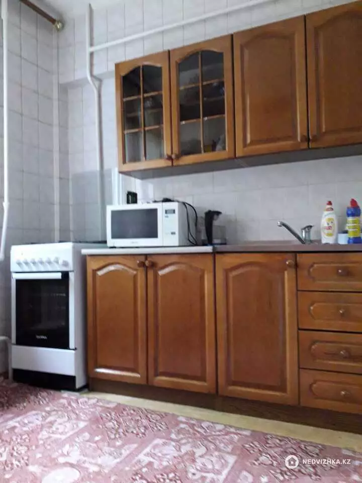 39.5 м², 1-комнатная квартира, этаж 2 из 5, 40 м², на длительный срок, изображение - 1