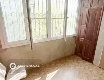 82 м², 3-комнатная квартира, этаж 3 из 5, 82 м², изображение - 0