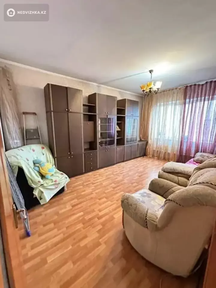 100 м², 4-комнатная квартира, этаж 9 из 9, 100 м², изображение - 1