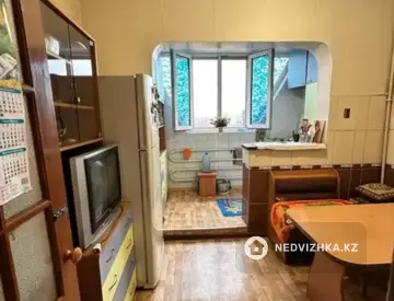 100 м², 4-комнатная квартира, этаж 9 из 9, 100 м², изображение - 11