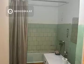 1-комнатная квартира, этаж 4 из 5, 34 м²