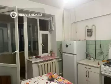 1-комнатная квартира, этаж 4 из 5, 34 м²