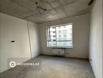 1-комнатная квартира, этаж 10 из 12, 44 м²