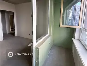 1-комнатная квартира, этаж 10 из 12, 44 м²