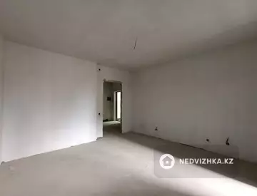 1-комнатная квартира, этаж 3 из 14, 47 м²