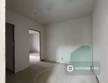 1-комнатная квартира, этаж 3 из 14, 47 м²