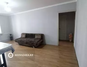 3-комнатная квартира, этаж 2 из 3, 60 м²