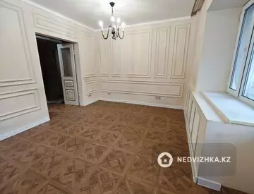 3-комнатная квартира, этаж 2 из 8, 70 м²