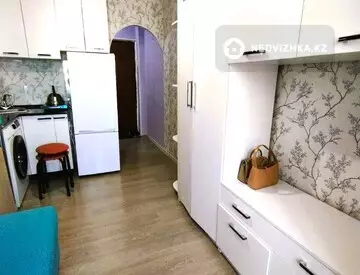 1-комнатная квартира, этаж 3 из 5, 14 м²