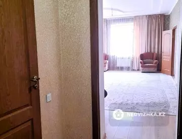 326 м², 4-комнатный дом, 10 соток, 326 м², изображение - 17