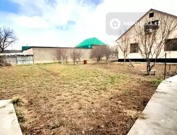 4-комнатный дом, 10 соток, 326 м²