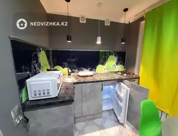 40 м², 1-комнатная квартира, этаж 1 из 5, 40 м², посуточно, изображение - 7