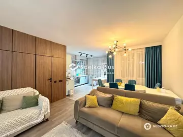 4-комнатная квартира, этаж 3 из 9, 100 м²