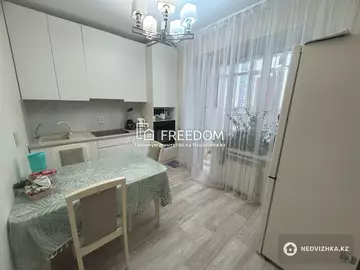 1-комнатная квартира, этаж 3 из 8, 41 м²