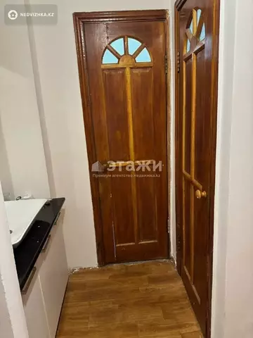 3-комнатная квартира, этаж 8 из 9, 63 м²