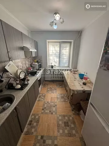 3-комнатная квартира, этаж 1 из 3, 58 м²