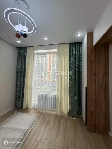 3-комнатная квартира, этаж 3 из 9, 70 м²