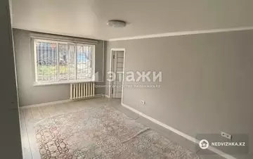 2-комнатная квартира, этаж 1 из 5, 42 м²