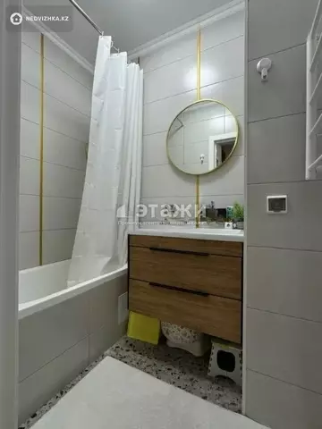 64 м², 3-комнатная квартира, этаж 2 из 10, 64 м², изображение - 6