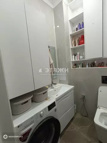 2-комнатная квартира, этаж 12 из 12, 69 м²