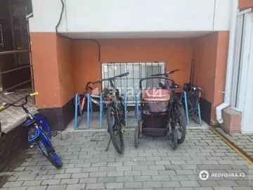 2-комнатная квартира, этаж 2 из 4, 52 м²