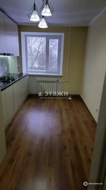 3-комнатная квартира, этаж 3 из 5, 76 м²