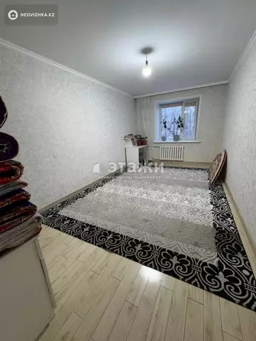 2-комнатная квартира, этаж 2 из 5, 52 м²