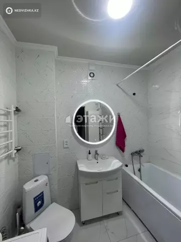 1-комнатная квартира, этаж 9 из 9, 42 м²