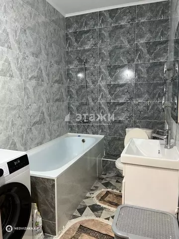 1-комнатная квартира, этаж 13 из 14, 39 м²
