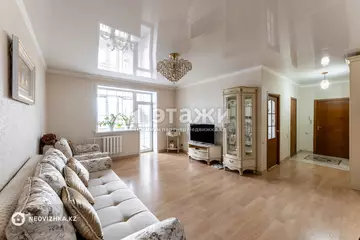 2-комнатная квартира, этаж 9 из 9, 66 м²