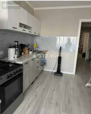 2-комнатная квартира, этаж 7 из 10, 62 м²