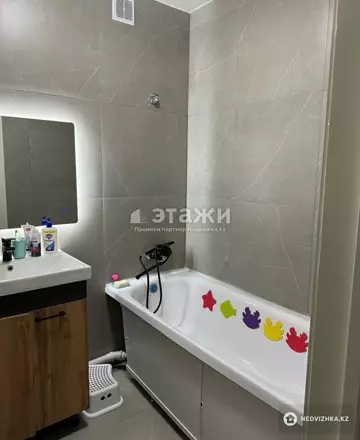 2-комнатная квартира, этаж 7 из 10, 62 м²