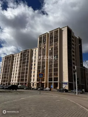 1-комнатная квартира, этаж 4 из 9, 44 м²