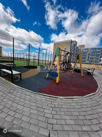 1-комнатная квартира, этаж 4 из 9, 44 м²