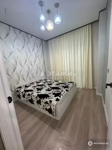 2-комнатная квартира, этаж 9 из 10, 38 м²