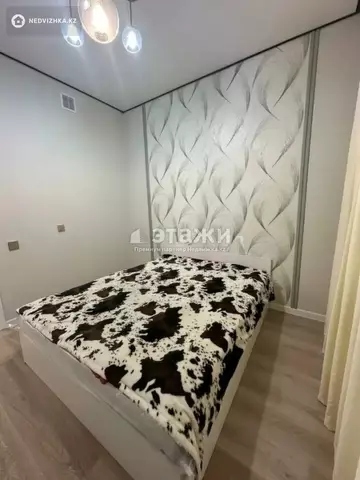 2-комнатная квартира, этаж 9 из 10, 38 м²