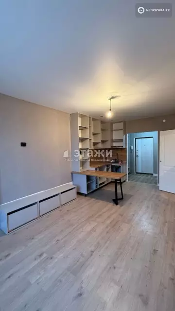 2-комнатная квартира, этаж 9 из 9, 37 м²