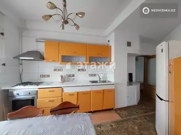 2-комнатная квартира, этаж 1 из 6, 91 м²