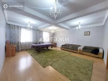 2-комнатная квартира, этаж 1 из 6, 91 м²