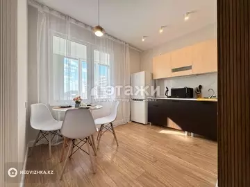 1-комнатная квартира, этаж 4 из 17, 34 м²