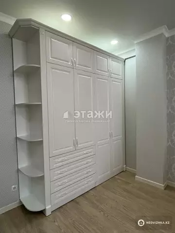 1-комнатная квартира, этаж 19 из 20, 55 м²